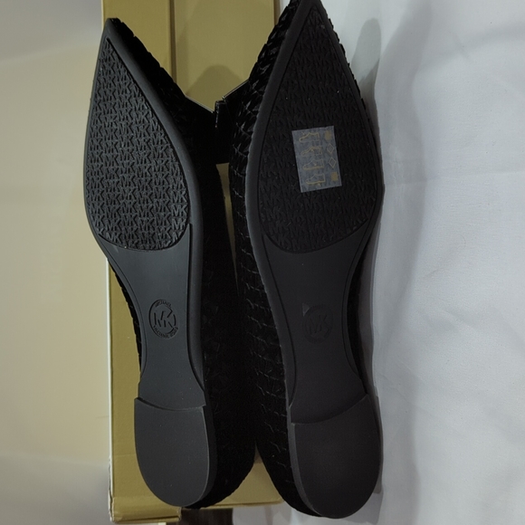 BNIB MICHAEL Kors Belle Flex Signature Logo Flats Black 6 - Picture 8 of 8